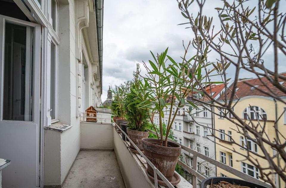Thumbnail-SCHÖNE 2-ZIMMER-ALTBAUWOHNUNG MIT BALKON ohne Provision