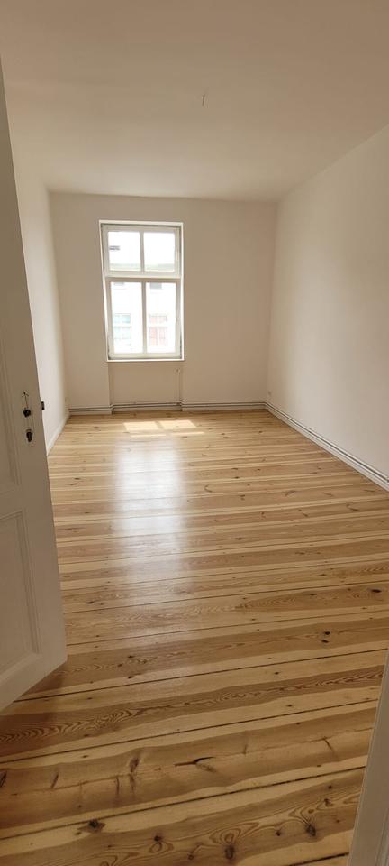 Thumbnail-4 Zimmer, Exklusive Altbauwohnung mit Wintergarten im Herzen von Oranienburg