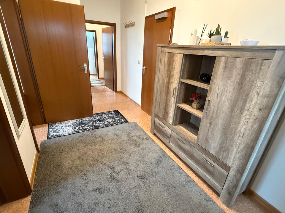 Thumbnail-3,5 Zimmer Wohnung - Ab sofort WG möglich