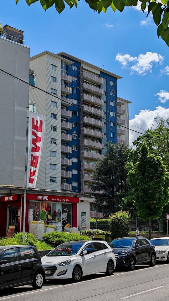 Thumbnail-Verkehrsgünstige 3-Zi-Wohnung mit zwei Balkonen