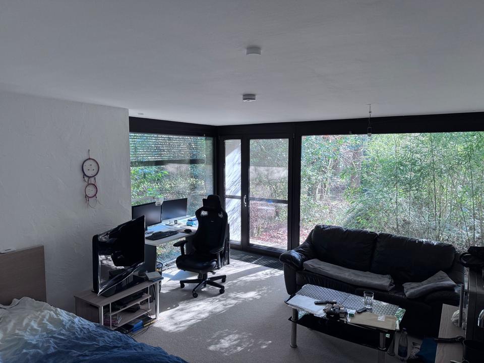 Thumbnail-1-Zimmer WohnungAppartement zur Zwischenmiete in Stuttgart