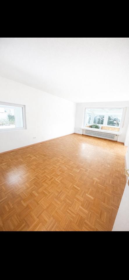 Thumbnail-5-Zimmer-Einfamilienhaus zu vermieten mit Garten und Wintergarten