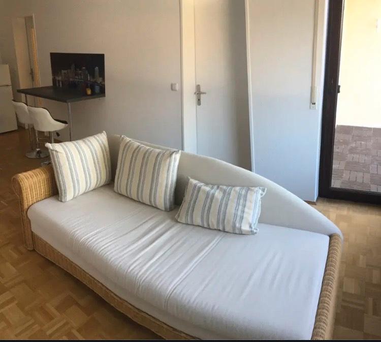 Thumbnail-Tolle Lage, BARRIEREFREI PLUS GARTEN 017610365486 über Whatsapp