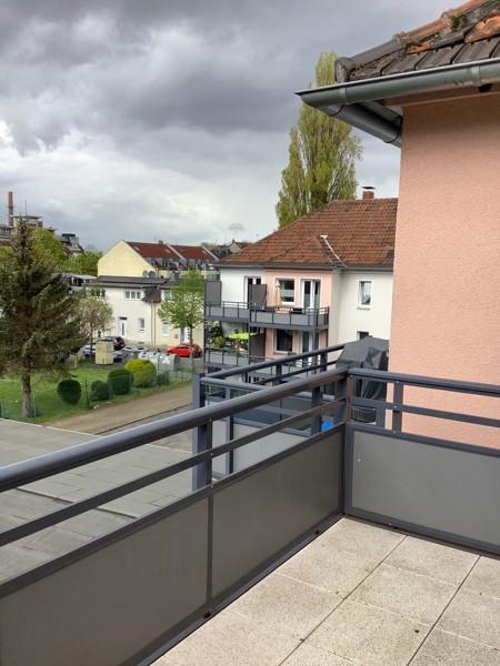 Thumbnail-Komm nach Broich: 2 Zimmer mit großer Wohnküche und Sonnenbalkon m ggf. mit Einbauküche kurzfristig