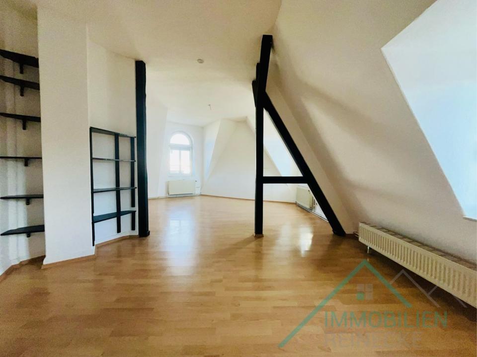 Thumbnail-Fußgängerzone: Gemütliche Dachgeschosswohnung