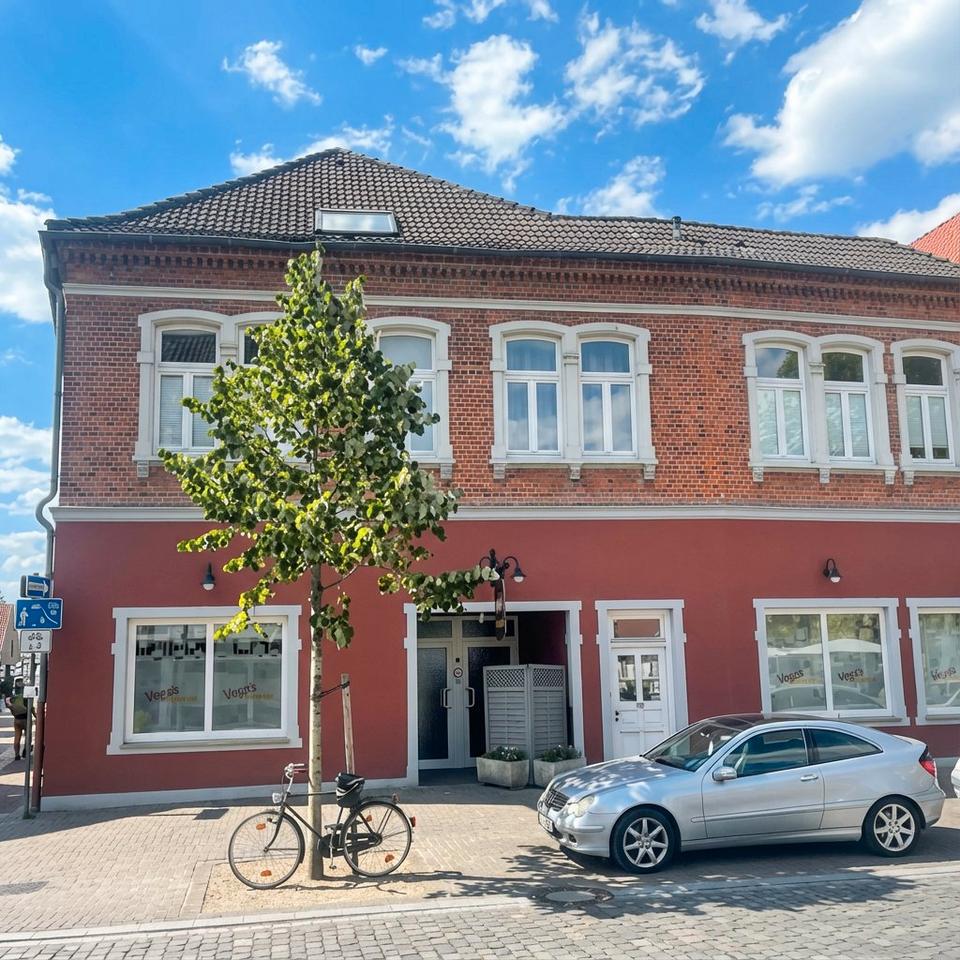 Thumbnail-**Rheda Wiedenbrück Zentral am Doktorplatz wohnen mit Balkon – 2-Zimmer-Wohnung nahe Schlossgarten**