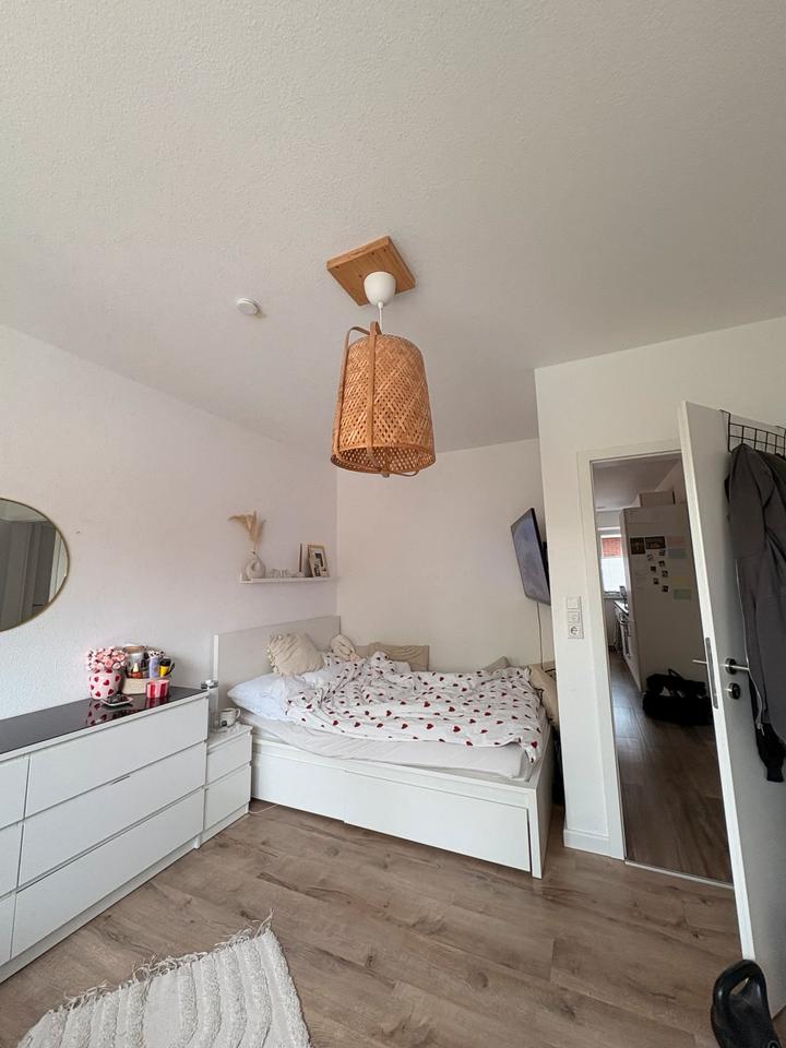 Thumbnail-Zimmer in 4er Mädels WG
