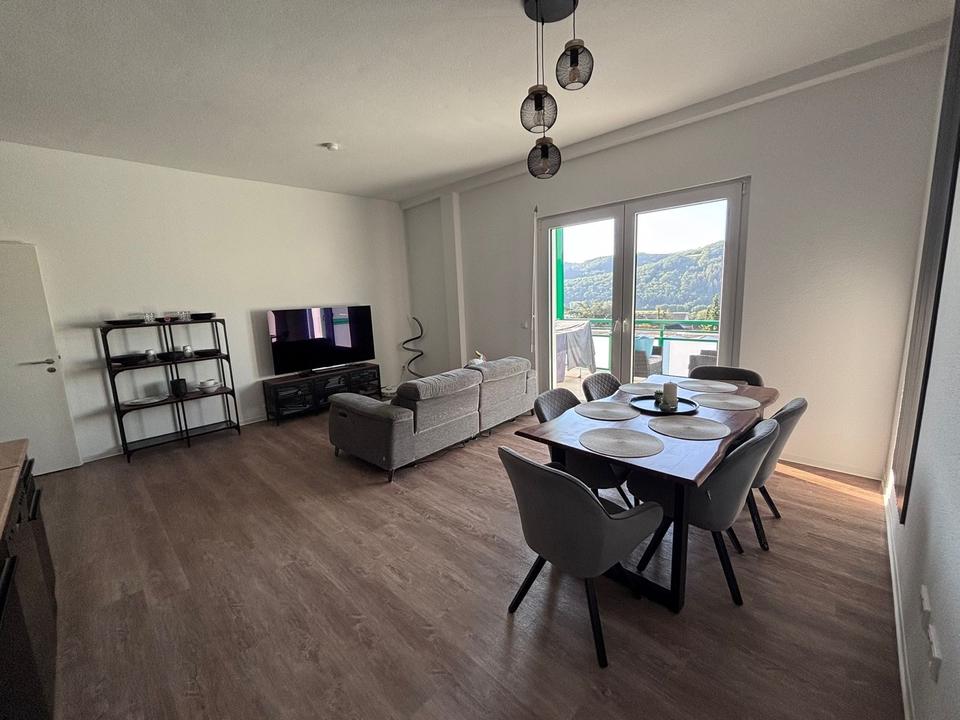 Thumbnail-Neuwertige 3-Zimmer Wohnung mit wunderschönem Ausblick