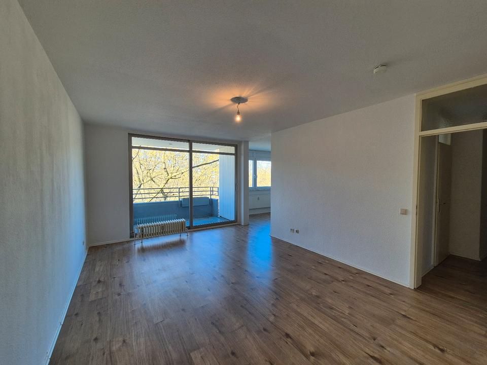 Thumbnail-Zuhause ist: Feierabend auf dem Balkon dieser 2-Zimmerwohnung - €500,00* Gutschein nach Einzug