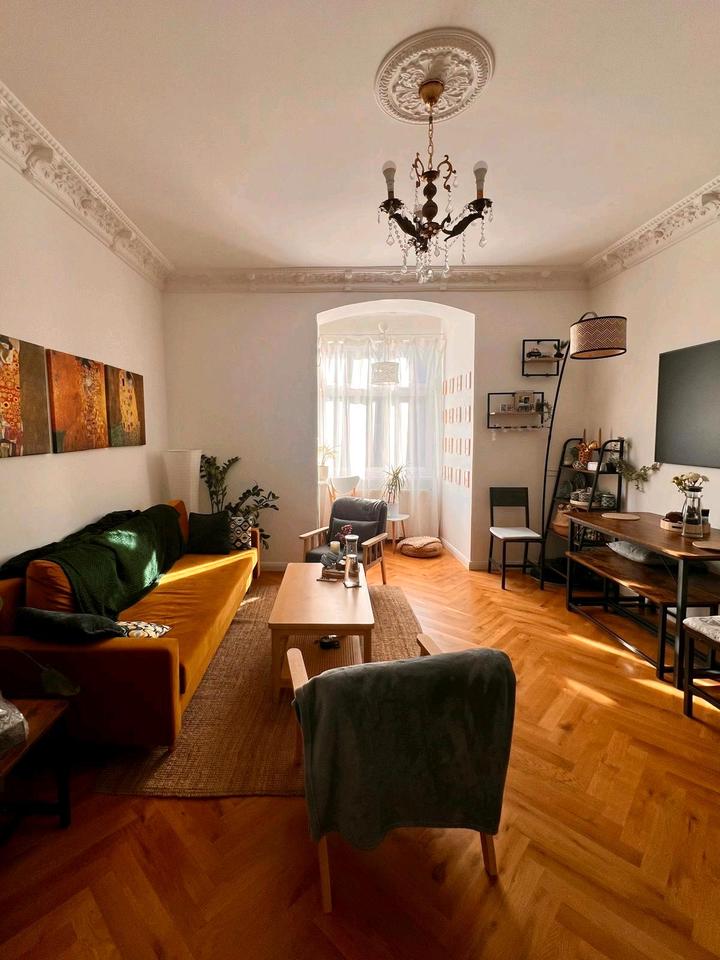 Thumbnail-++Wunderschöne Altbauwohnung mit Balkon und Einbauküche im 2. OG++Köpenick++