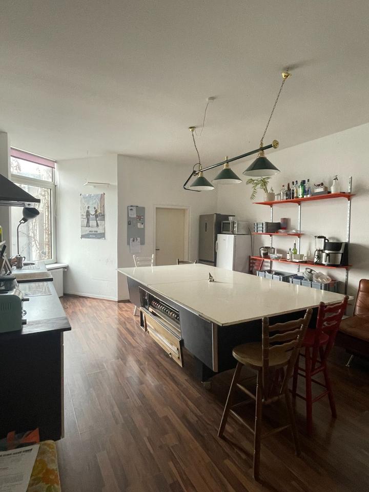 Thumbnail-Großzügige 4 Zimmer Wohnung im Kultviertel Braunschweigs