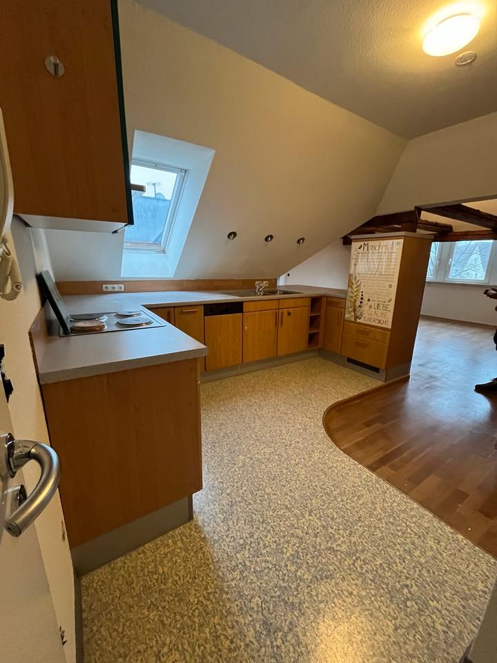 Thumbnail-4 Zimmer DG Mansarden-Wohnung