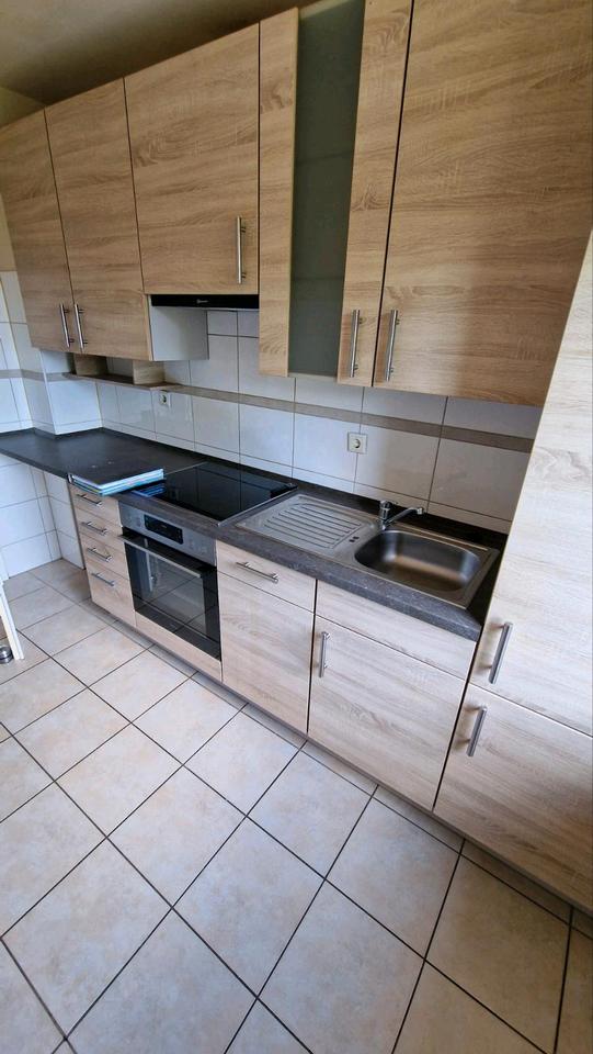 Thumbnail-Renovierte 3-Zimmer Wohnung mit Balkon & EBK | sofort frei