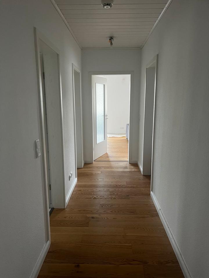 Thumbnail-Helle 3 Zimmer Wohnung