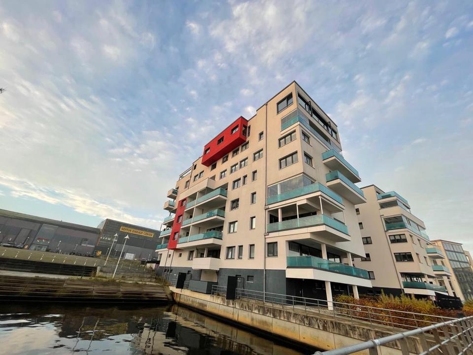 Thumbnail-Möblierte 2 Zimmerwohnung in 18057 Rostock KTV