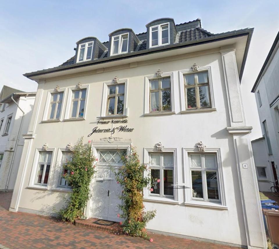 Thumbnail-Schöner heller Raum für eigenes Geschäft mitten in Kaltenkirchen