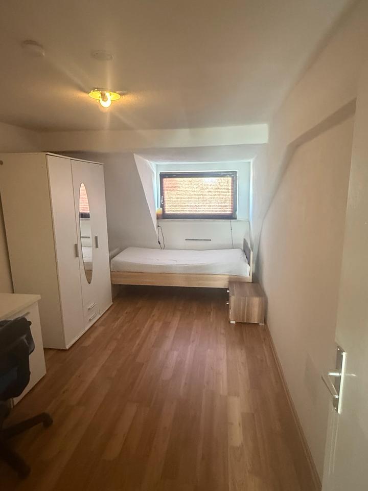 Thumbnail-1 Zimmer in Wohmgemeinschaft