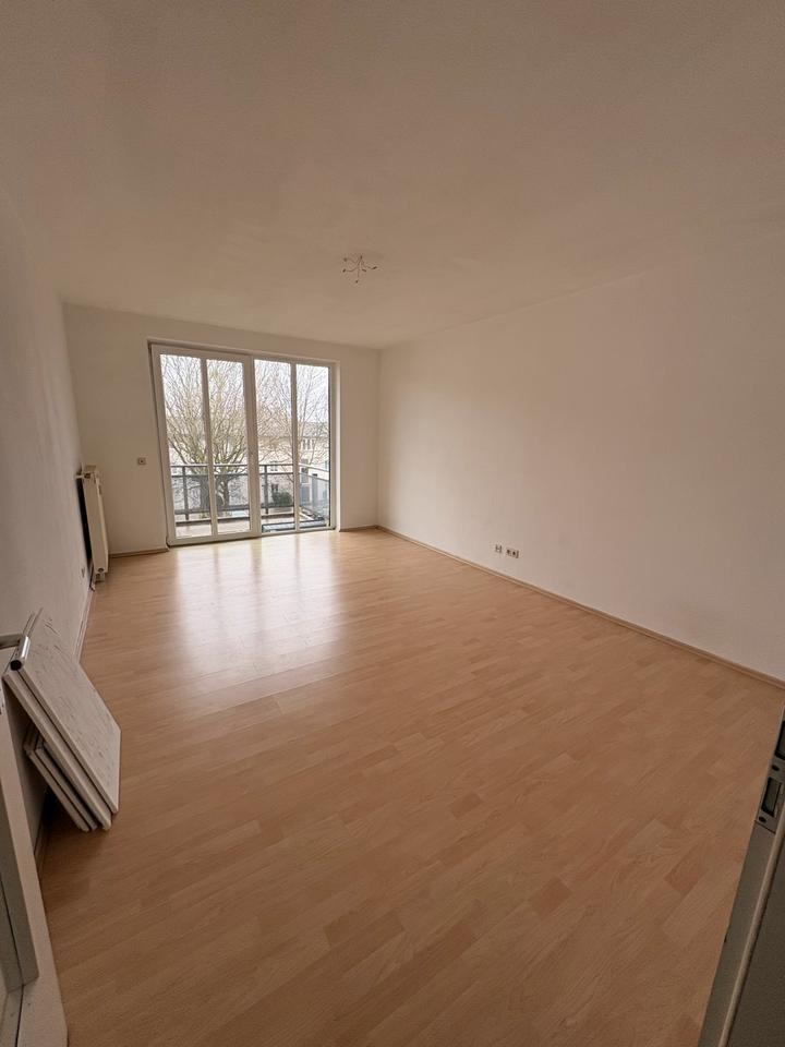 Thumbnail-Helle 2- Zimmer- Wohnung im ruhigen Bielefeld-Vilsendorf