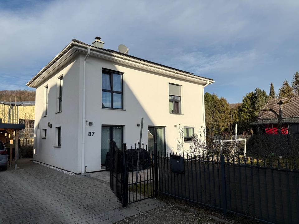 Thumbnail-Traumhafte Stadtvilla mit Garten & nachhaltiger Energie in zweite