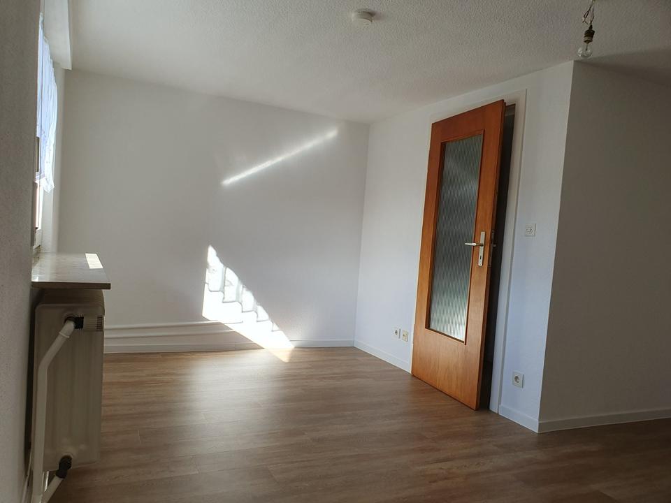 Thumbnail-2-Zimmer-Dachgeschosswohnung in Bad Orb