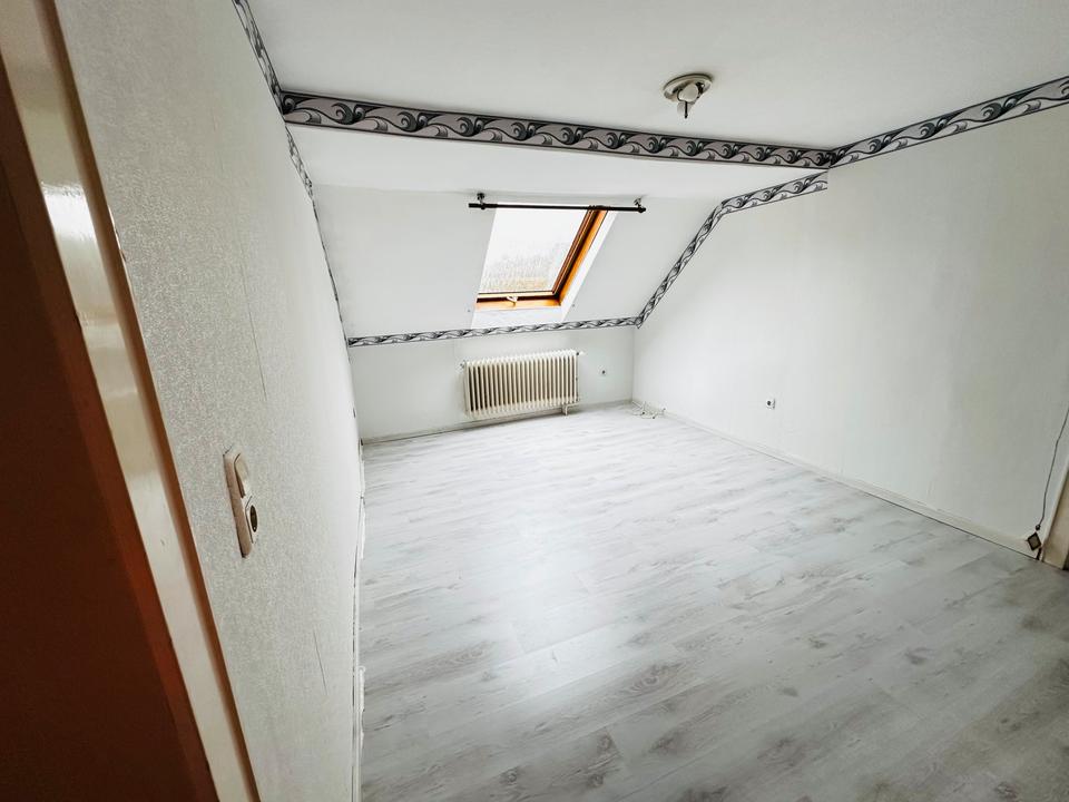 Thumbnail-Renovierte Wohnung 65–70 m² | Parkplatz | Terrasse | Sofort frei