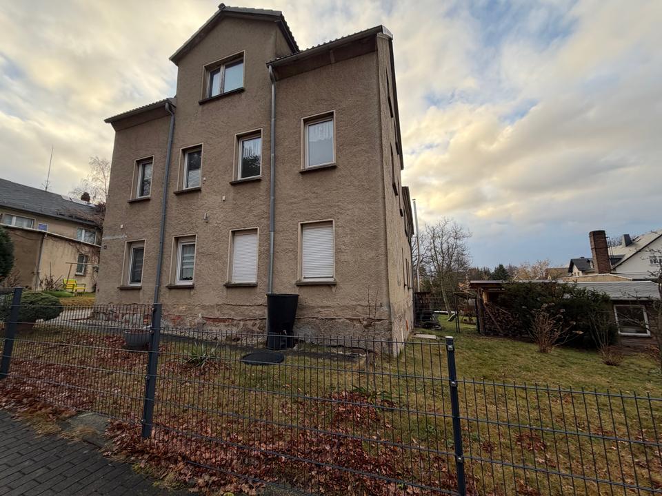 Thumbnail-Ihr neues Zuhause: Großzügige 5-Zimmer-Wohnung mit Garage und Gartenanteil