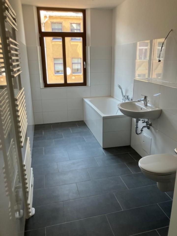 Thumbnail-Toll sanierte 4,5 Zimmer-Dachgeschoss-Wohnung mit Balkon!