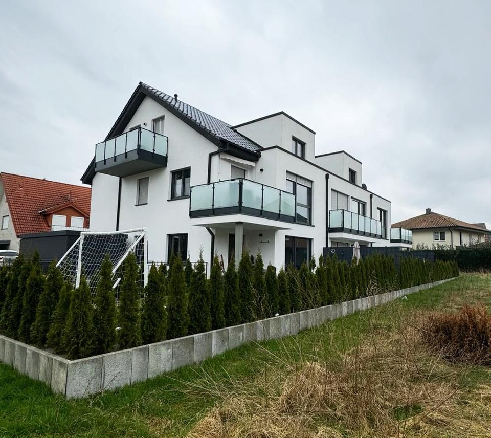 Thumbnail-Stilvolle Dachgeschosswohnung mit Neubaukomfort, Balkon und Tiefgarage