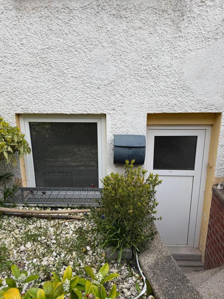 Thumbnail-Frisch sanierte Souterrain-Wohnung mit Garten – ruhig & modern