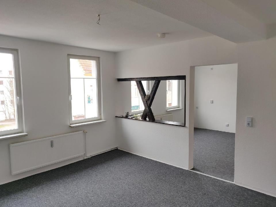 Thumbnail-O197W2: Renovierte 2,5-Raum Wohnung - Zentrumsnah gelegen