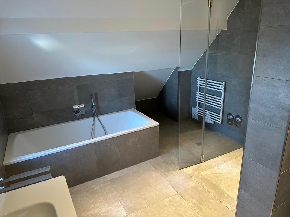 Thumbnail-78m² kernsanierte 3ZKB-Wohnung + Garten + Garage nähe Aqua Magica