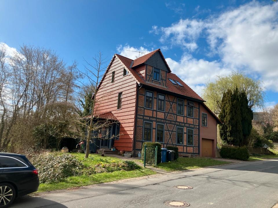 Thumbnail-Haus Einfamilienhaus EFH in 37139 Adelebsen zu verkaufen