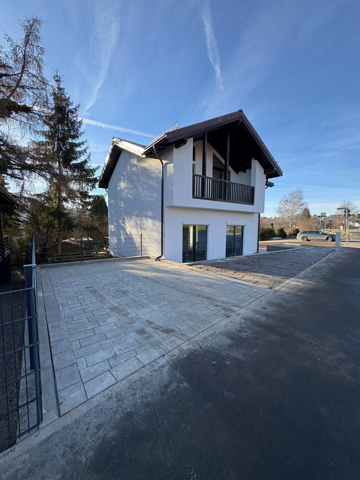 Thumbnail-Haus mieten – Neubau mit Grundstück | Erstbezug