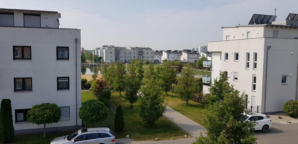 Thumbnail-Moderne 4-Zimmer Wohnung mit Balkon & 2 TG-Stellplätzen