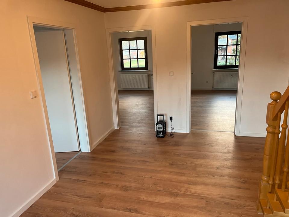Thumbnail-4 Zimmer Wohnung zu vermieten