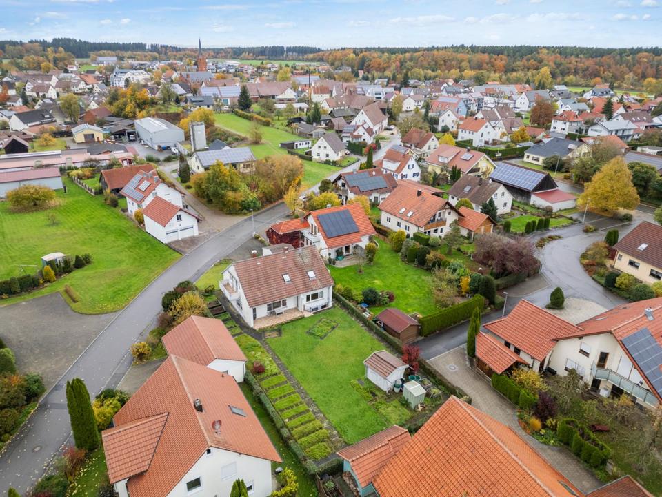 Thumbnail-Großz. EFH zum Renovieren mit zus. Bauplatz in Gde. Schemmerhofen