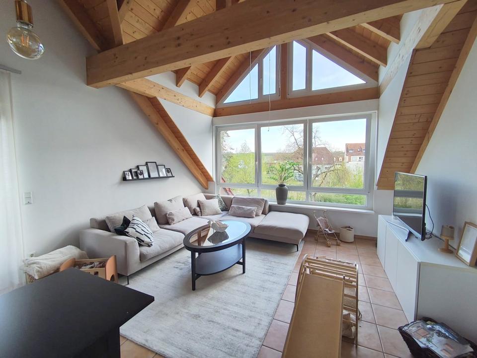 Thumbnail-Wohnen mit Wow-Effekt: Großzügige 4Z Maisonette mit offener Küche, Sichtbalken und 2 Balkonen