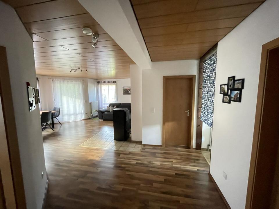 Thumbnail-Schöne 3-Zi.Wohnung, beste Lage in Schwebheim bei Schweinfurt