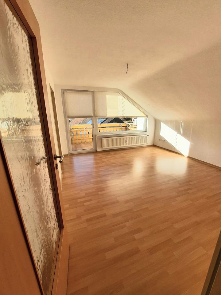 Thumbnail-3-Zimmer- DG -Wohnung in Lenzkirch – ab sofort zu vermieten