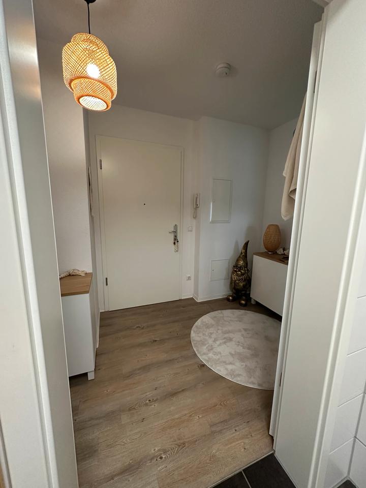 Thumbnail-Stilvoll möblierte 2-Zimmer-Wohnung in Potsdam Eiche (54qm)