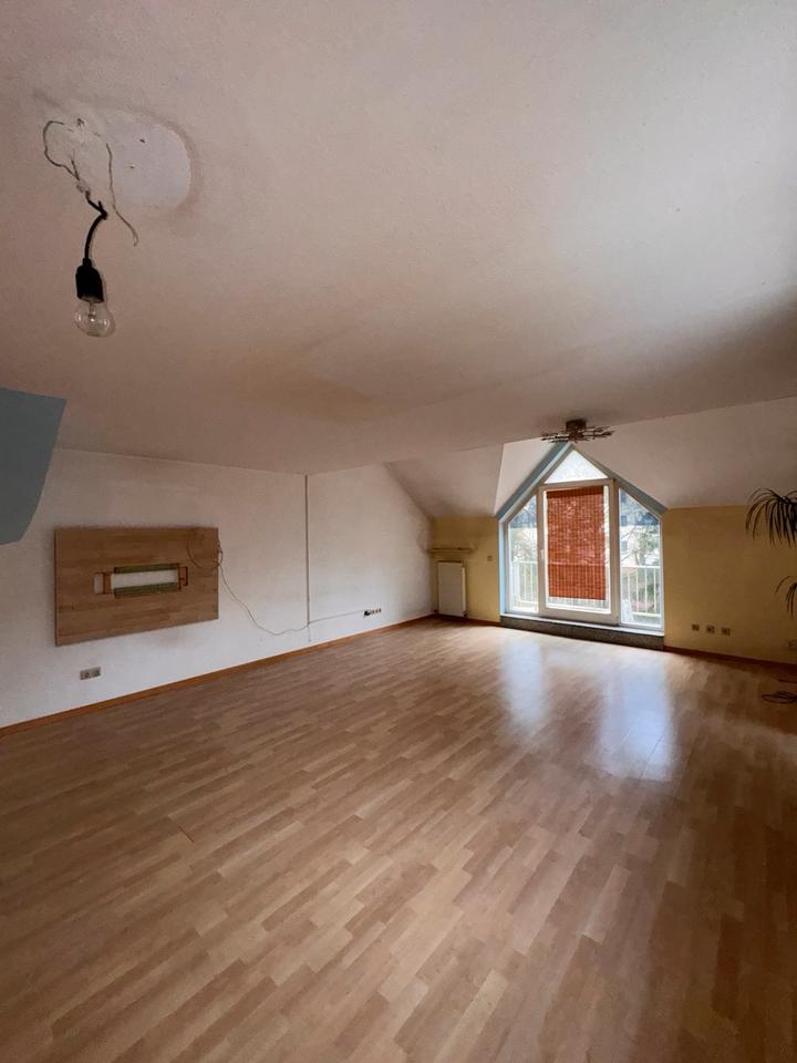 Thumbnail-4-ZKB-Maisonettewohnung mit Balkon und EBK