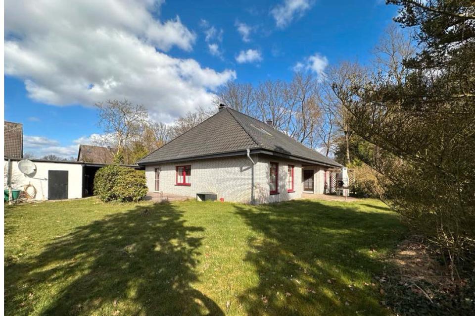 Thumbnail-Charmantes Einfamilienhaus mit Ausbaupotenzial in ruhiger Lage