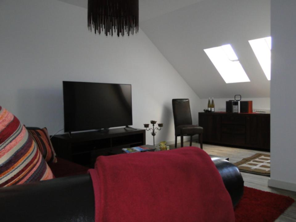 Thumbnail-möblierte 3 Zimmer Wohnung im Herzen der Stadt