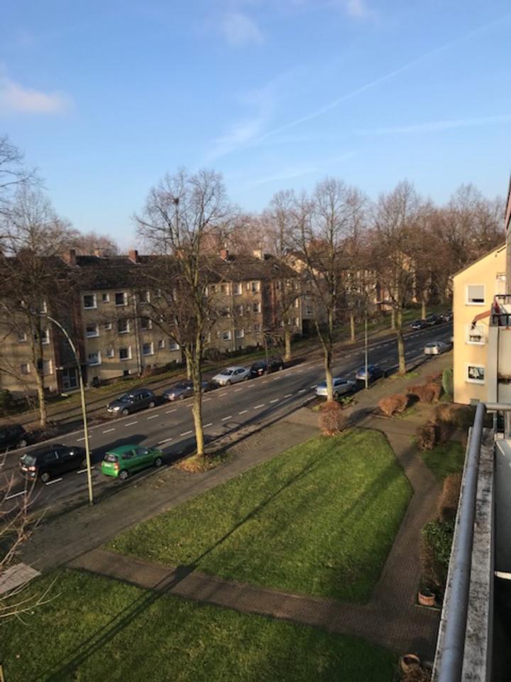 Thumbnail-Duisburg Röttgersbach 70qm 3.OG 3 Zimmer Küche Diele Bad Balkon