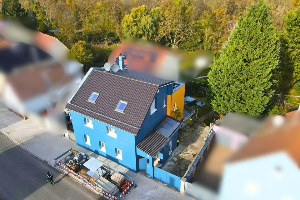 Thumbnail-Exklusives Mehrgenerationenhaus in Bestlage von LU-Maudach