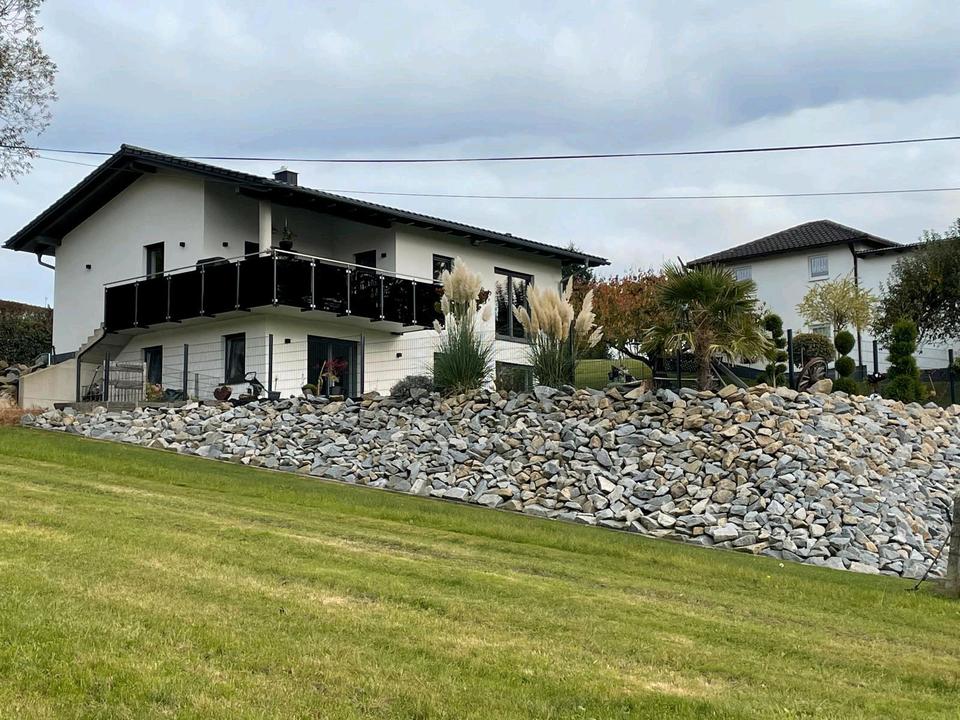 Thumbnail-Einfamilienhaus in ruhiger Lage mit traumhaften Weitblick