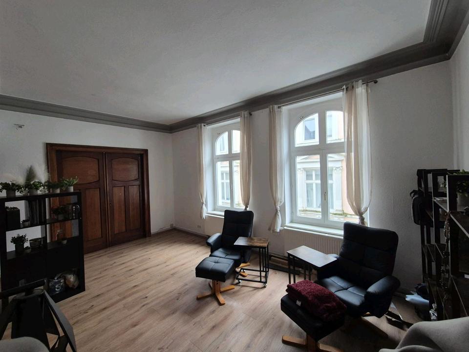 Thumbnail-Wunderschöne Altbauwohnung mit Balkon im Zentrum von Lüdenscheid