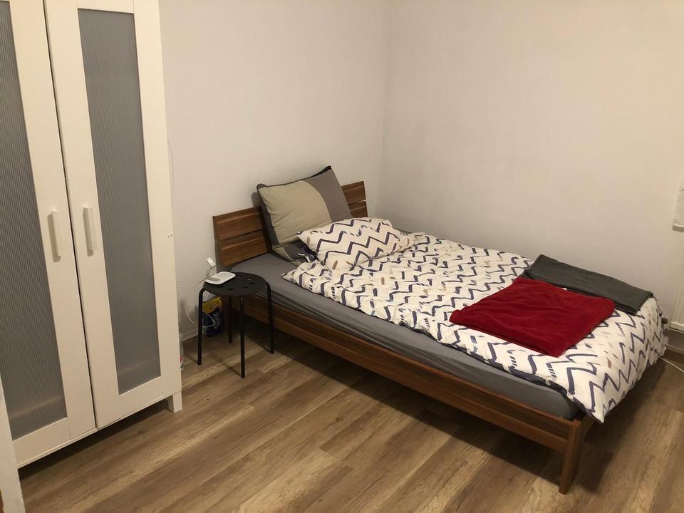 Thumbnail-Voll möbliertes Zimmer in einer WG in Magstadt