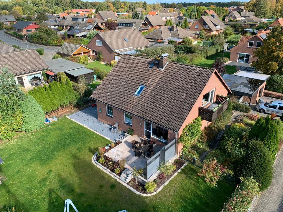 Thumbnail-Ein-Zweifamilienhaus in ruhiger Lage