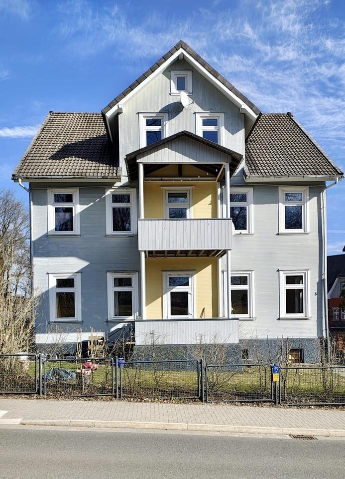 Thumbnail-Großzügige 4 Zimmer Wohnung, 120qm frisch saniert